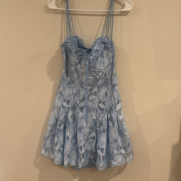 FOR LOVE & LEMONS Kate Mini Floral Dress large NWT blue lace open back revolve - Picture 7 of 13